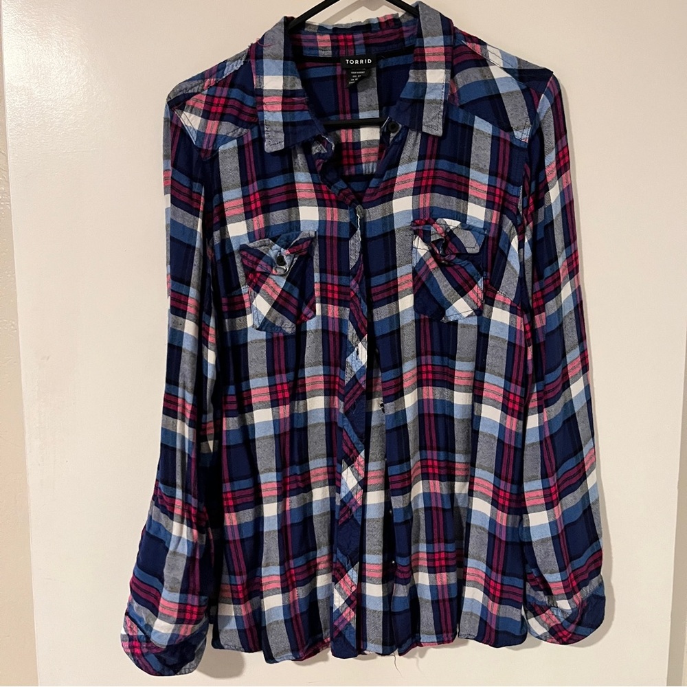 Torrid flannel button down top 🔮
